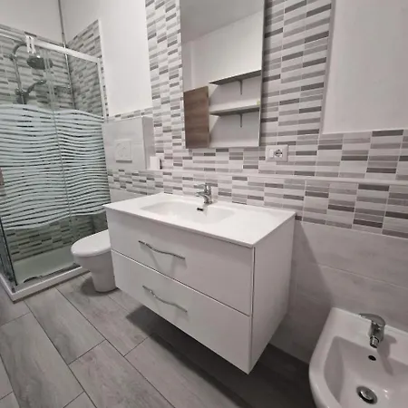 Acero Holidayhouses - Aria Condizionata, 100 M Dalla Di Sabbia * Civitanova Marche